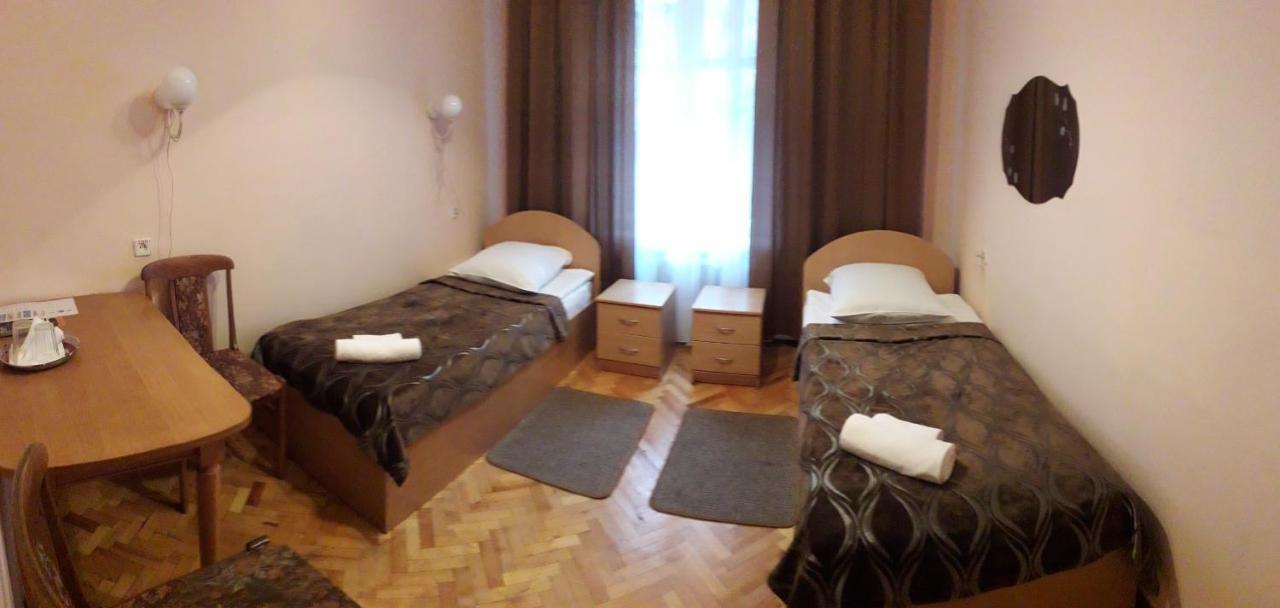 Kolos Hotel Obolon Kyiv Exterior photo
